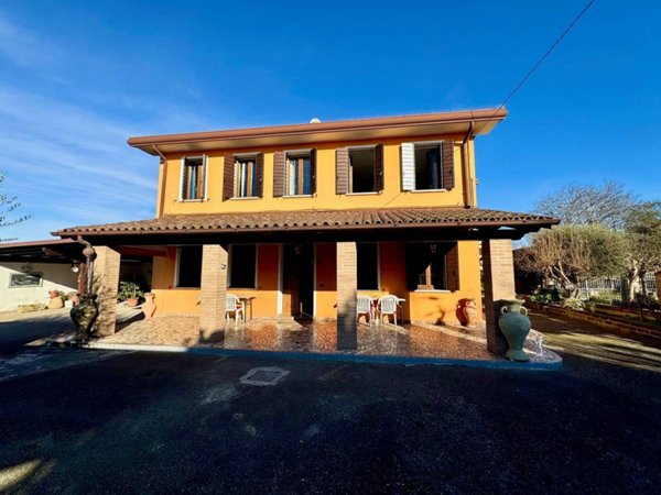 casa indipendente in vendita a Pernumia