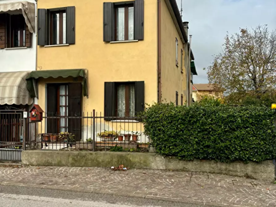 casa indipendente in vendita a Pernumia