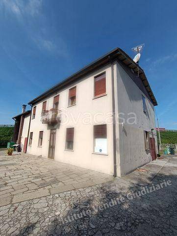 casa indipendente in vendita a Pernumia