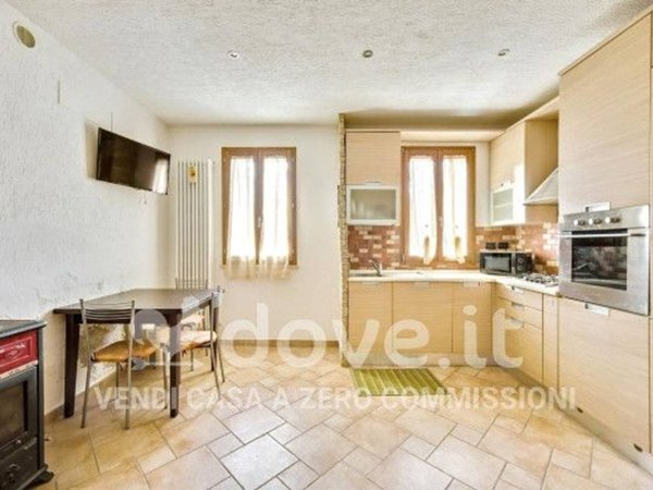 casa indipendente in vendita a Pernumia