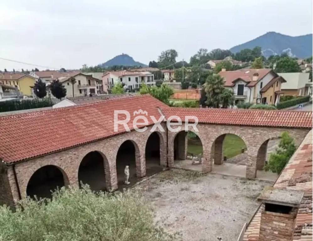 casa indipendente in vendita a Pernumia
