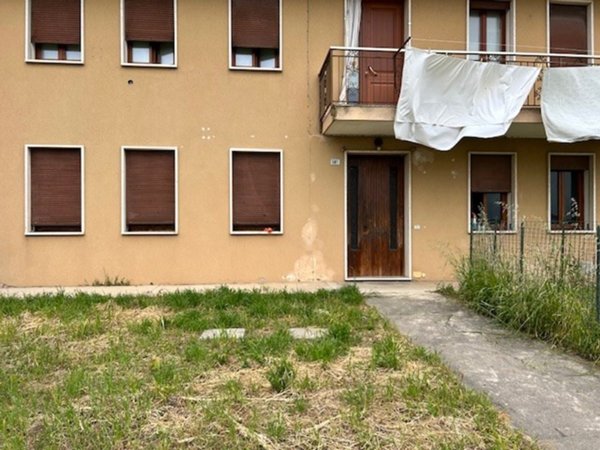 appartamento in vendita a Piacenza d'Adige