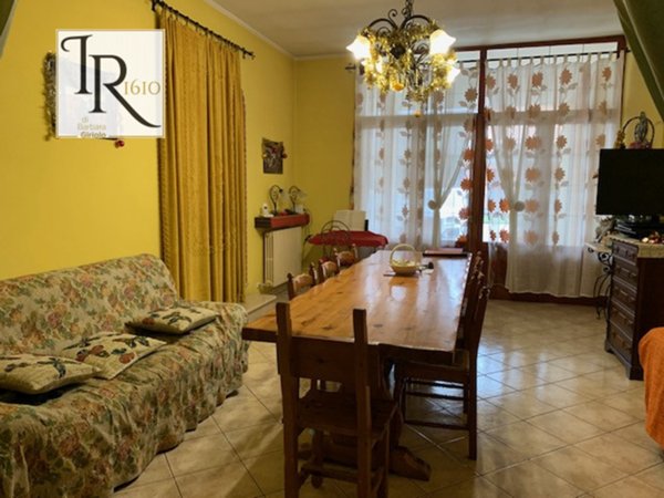 casa indipendente in vendita a Piacenza d'Adige in zona Livelli