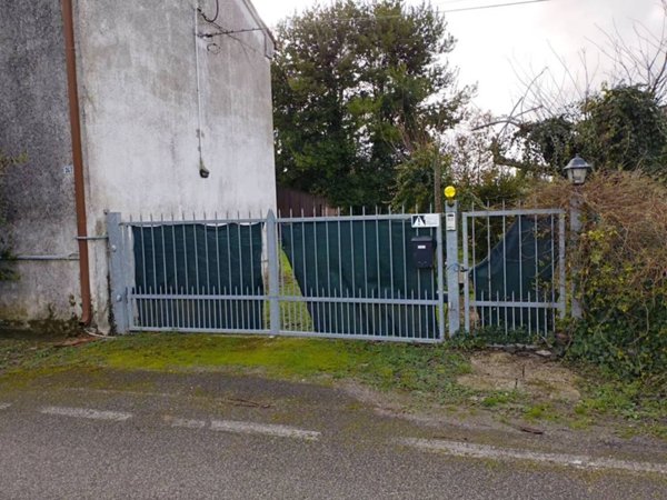 casa indipendente in vendita a Piacenza d'Adige