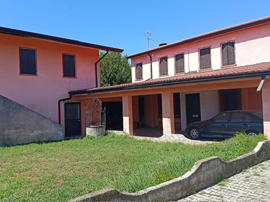 casa indipendente in vendita a Piacenza d'Adige in zona Livelli