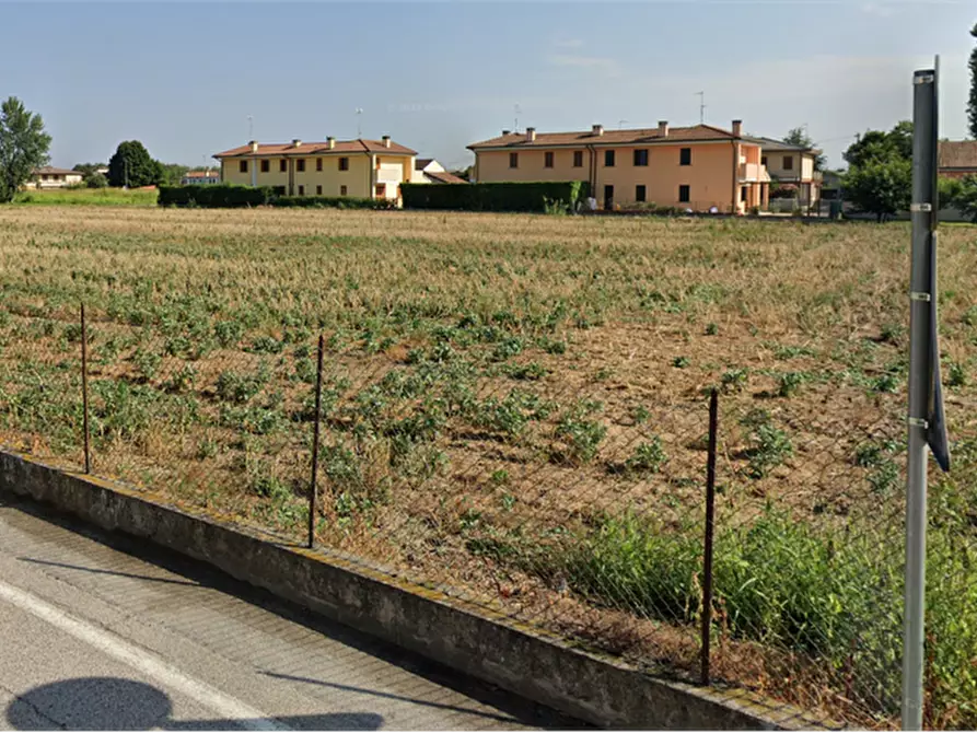 terreno edificabile in vendita a Piacenza d'Adige