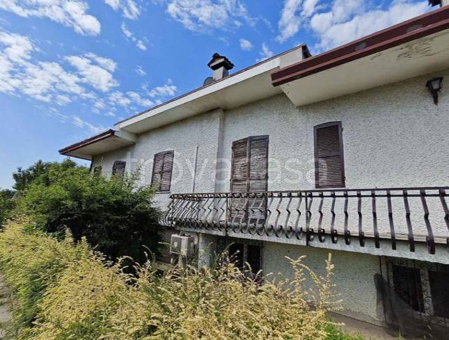 casa indipendente in vendita a Piacenza d'Adige in zona Livelli