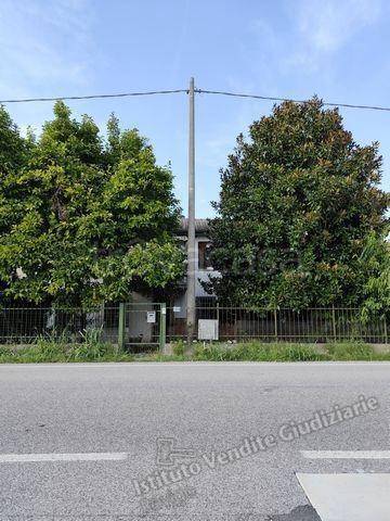 casa indipendente in vendita a Piacenza d'Adige