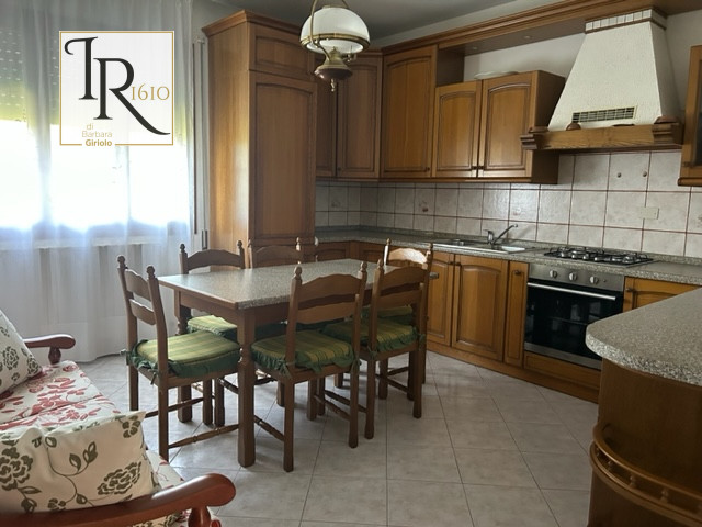 ufficio in vendita a Piacenza d'Adige in zona Livelli