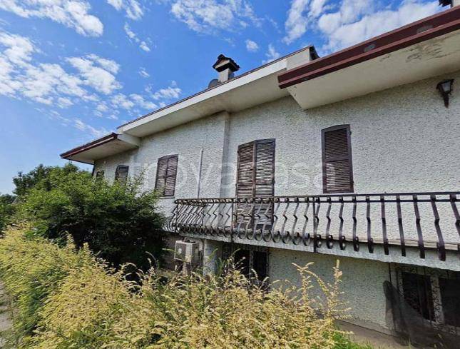 casa indipendente in vendita a Piacenza d'Adige in zona Livelli