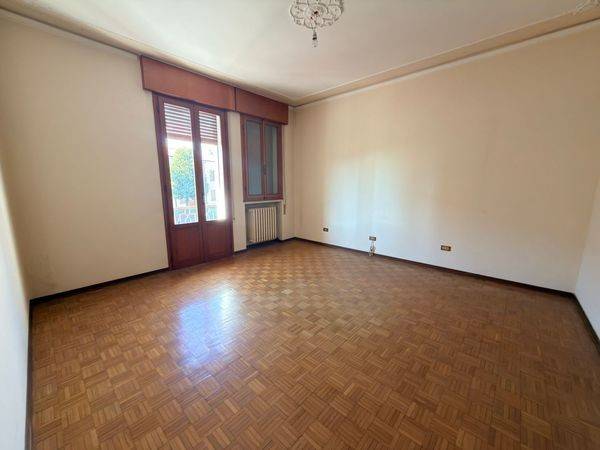 intera palazzina in vendita a Piacenza d'Adige in zona Sabbioni