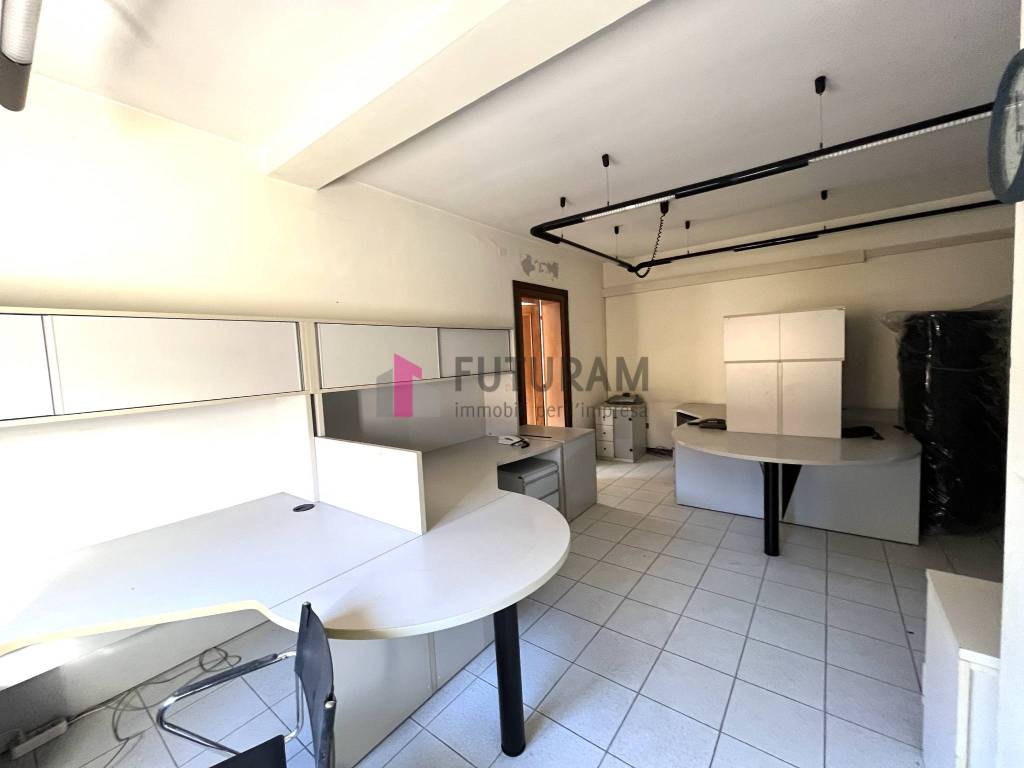 ufficio in vendita a Piazzola sul Brenta