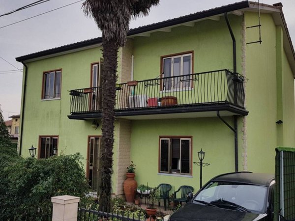 casa indipendente in vendita a Piazzola sul Brenta