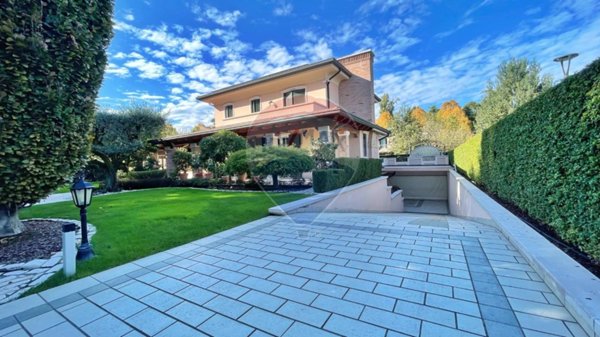 casa indipendente in vendita a Piazzola sul Brenta