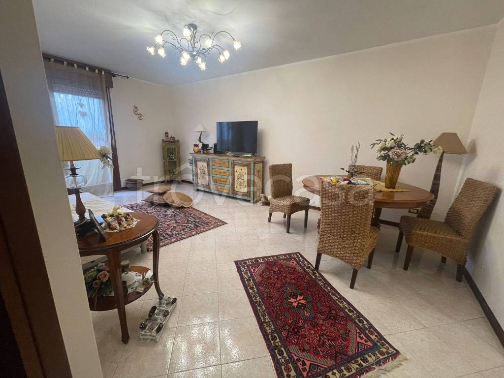 appartamento in vendita a Piazzola sul Brenta in zona Vaccarino