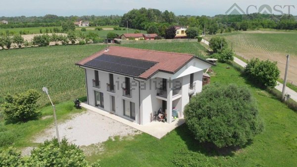 casa indipendente in vendita a Piazzola sul Brenta