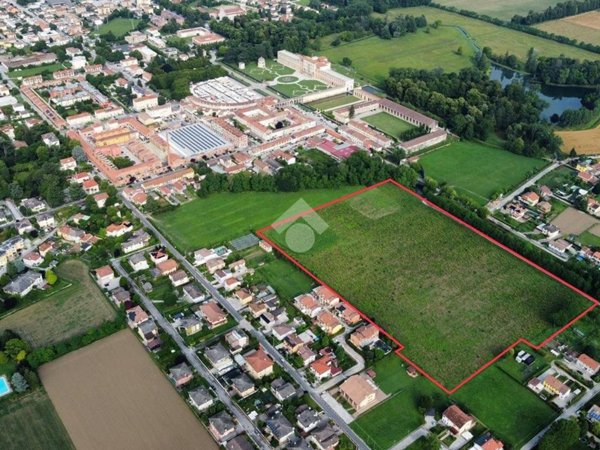 terreno edificabile in vendita a Piazzola sul Brenta