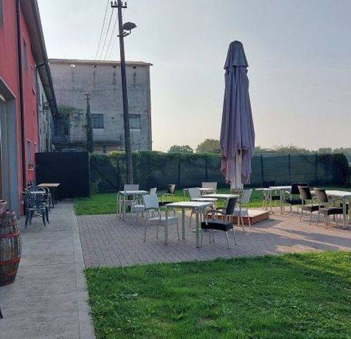 negozio in vendita a Piazzola sul Brenta