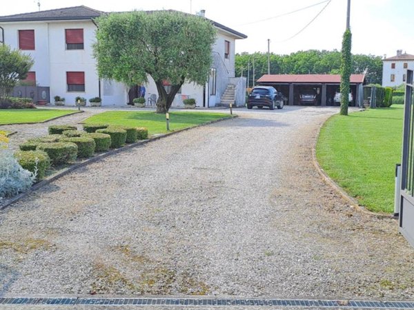 casa indipendente in vendita a Piazzola sul Brenta in zona Tremignon