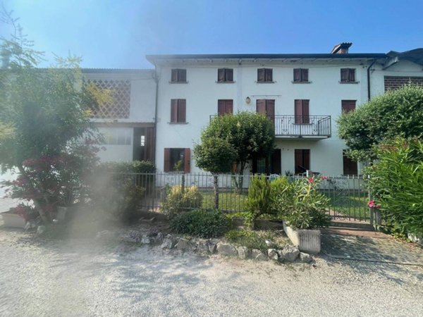casa indipendente in vendita a Piazzola sul Brenta in zona Carturo