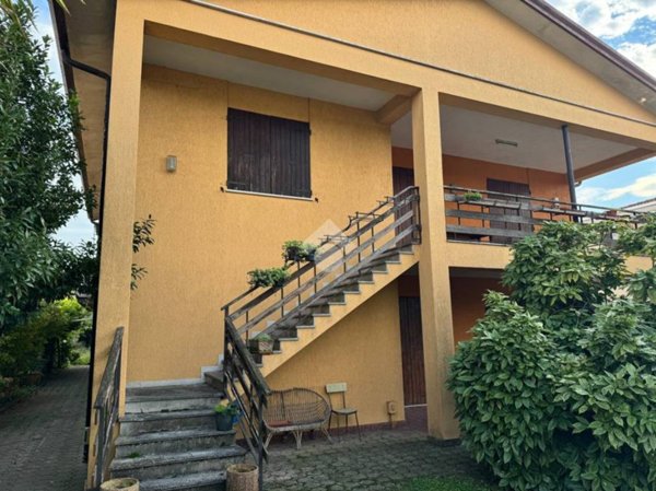 casa indipendente in vendita a Piazzola sul Brenta