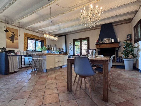 casa indipendente in vendita a Piazzola sul Brenta in zona Presina