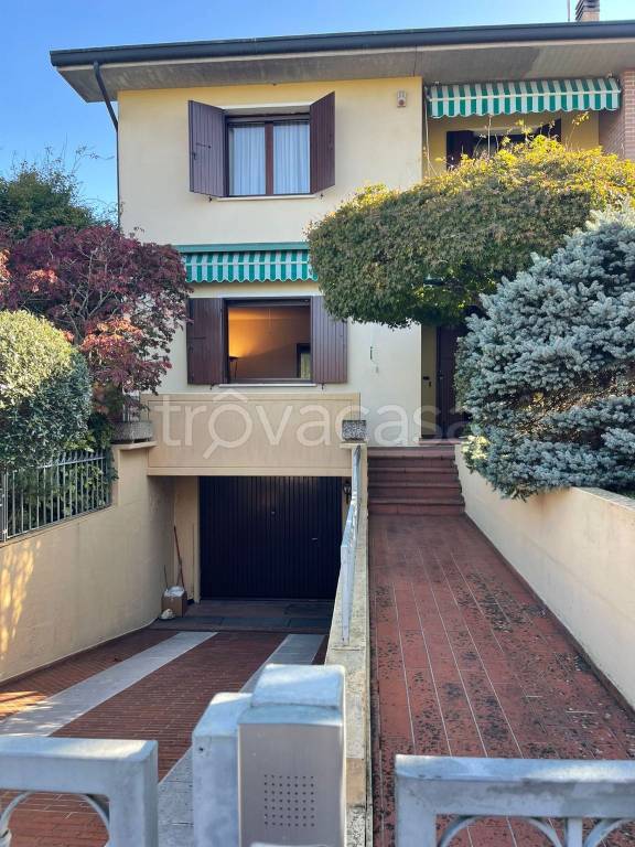 casa indipendente in vendita a Piazzola sul Brenta