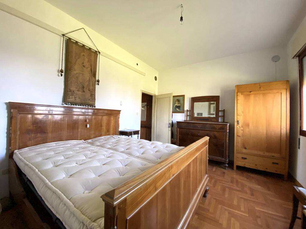 casa indipendente in vendita a Piazzola sul Brenta in zona Isola Mantegna