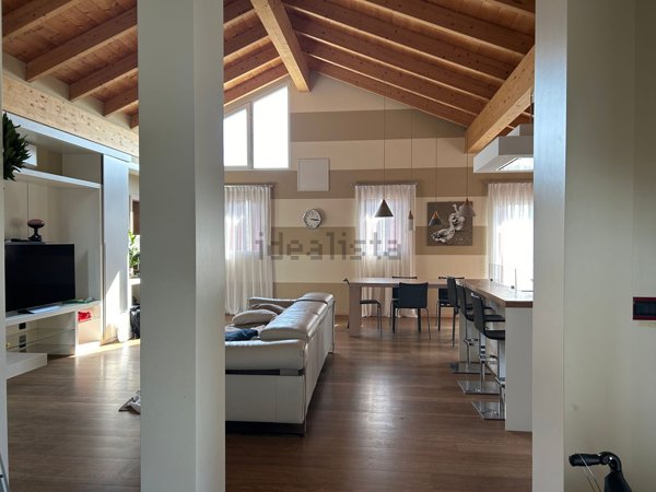 casa indipendente in vendita a Piazzola sul Brenta