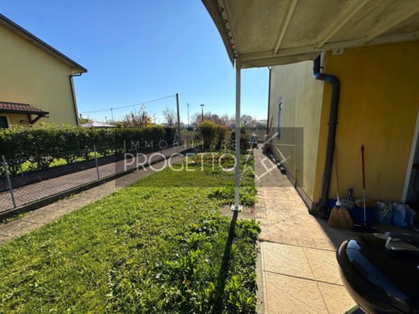 appartamento in vendita a Piazzola sul Brenta in zona Vaccarino