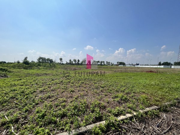 terreno edificabile in vendita a Piazzola sul Brenta