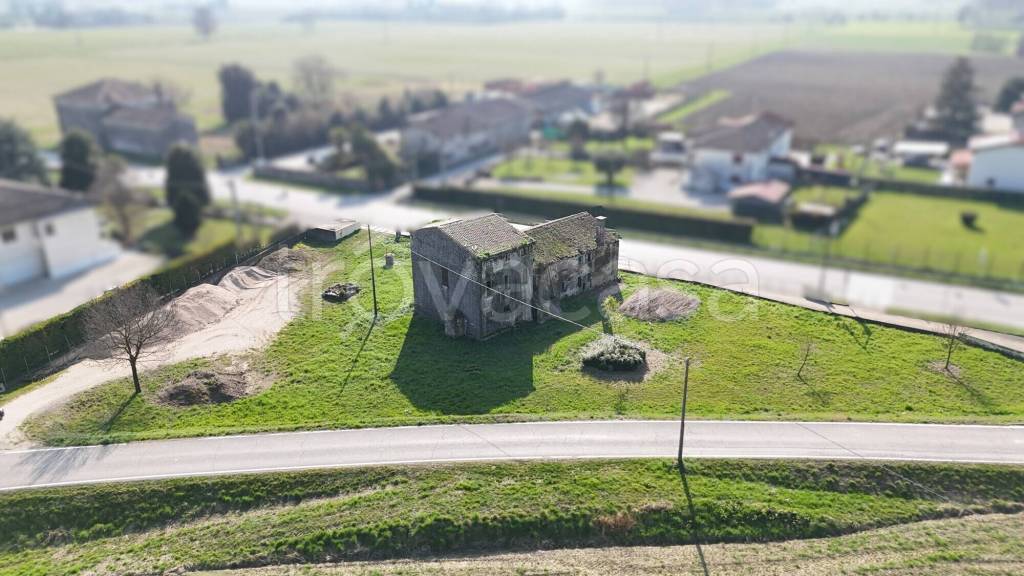 casa indipendente in vendita a Piazzola sul Brenta in zona Tremignon