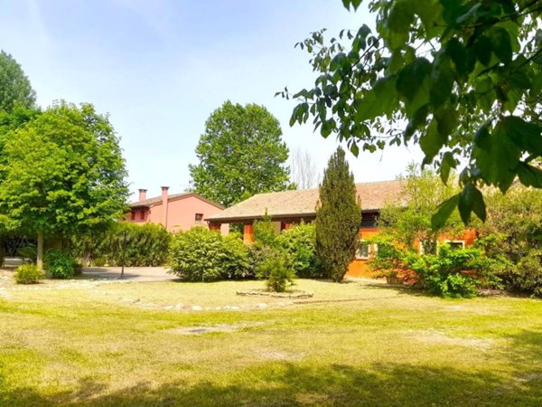 casa indipendente in vendita a Piazzola sul Brenta in zona Carturo