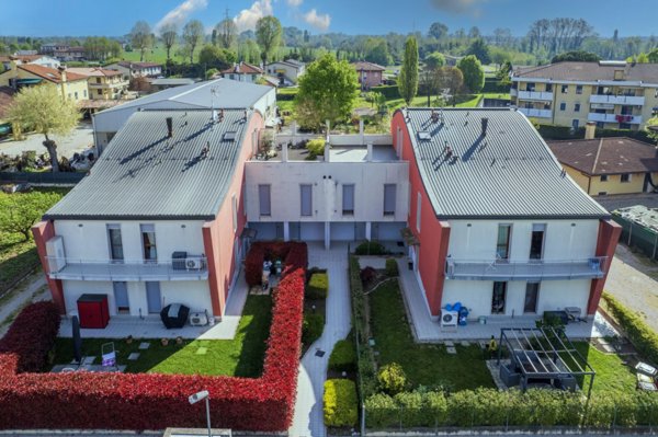 appartamento in vendita a Piazzola sul Brenta in zona Vaccarino