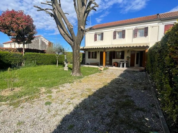 casa indipendente in vendita a Piazzola sul Brenta