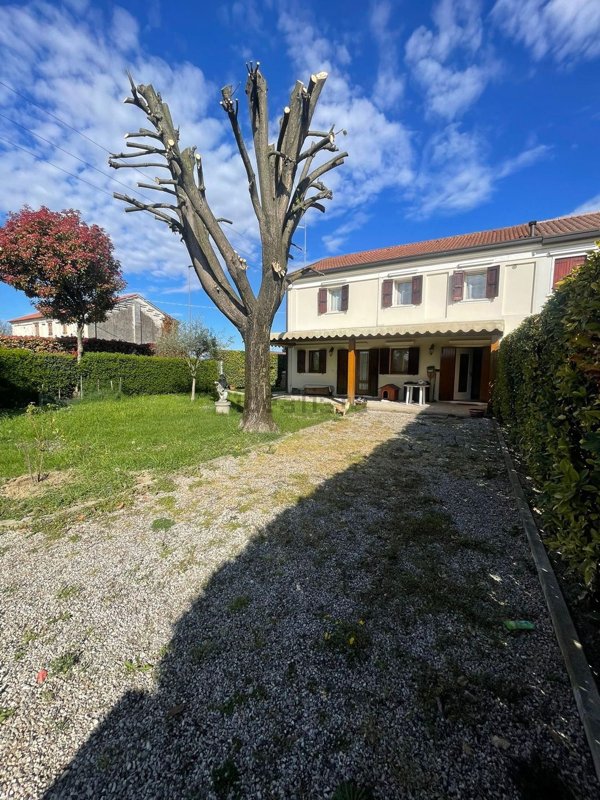 casa indipendente in vendita a Piazzola sul Brenta