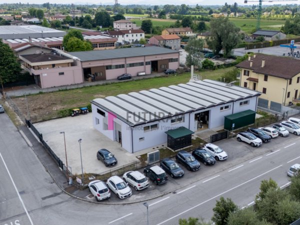 terreno edificabile in vendita a Piazzola sul Brenta