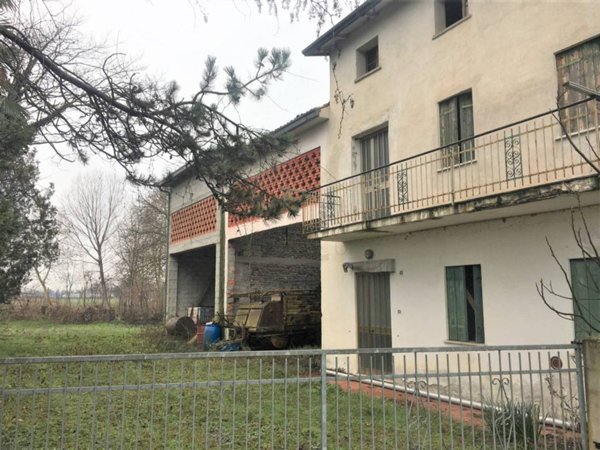 casa indipendente in vendita a Piazzola sul Brenta in zona Carturo