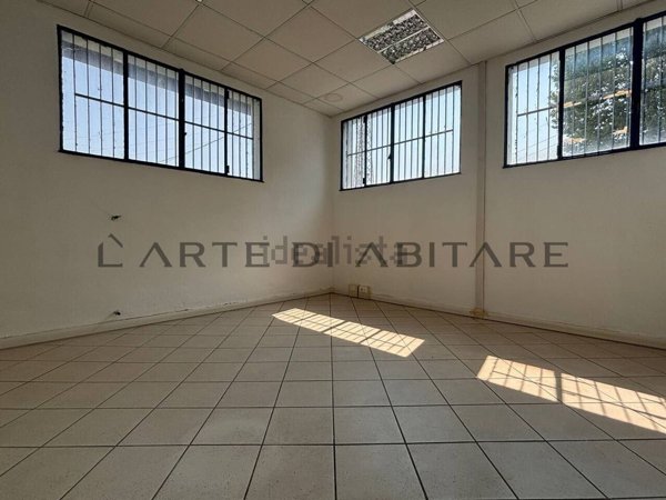 locale di sgombero in vendita a Piazzola sul Brenta