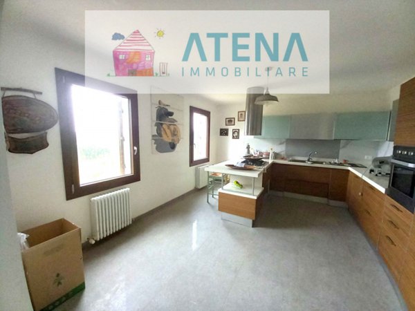 casa indipendente in vendita a Piazzola sul Brenta in zona Vaccarino