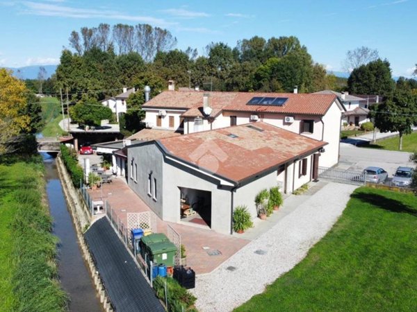 casa indipendente in vendita a Piombino Dese