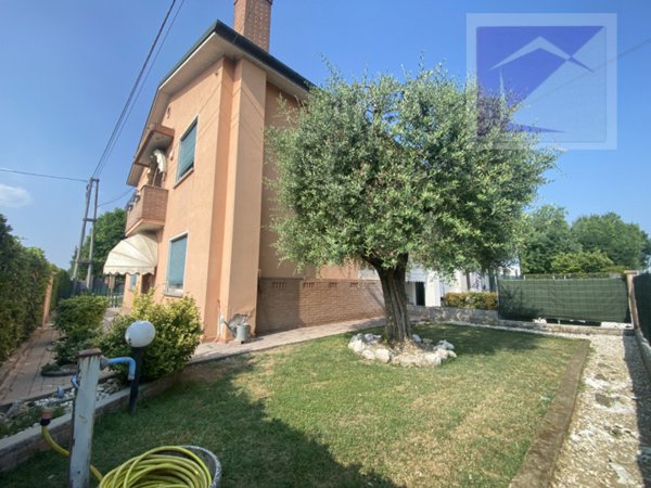 casa indipendente in vendita a Piombino Dese