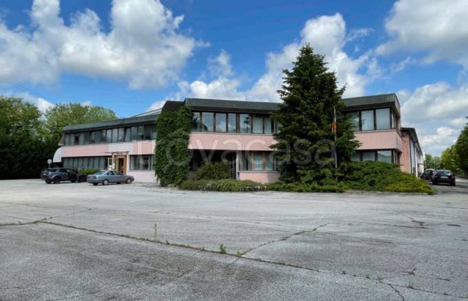 locale commerciale in vendita a Piombino Dese in zona Torreselle