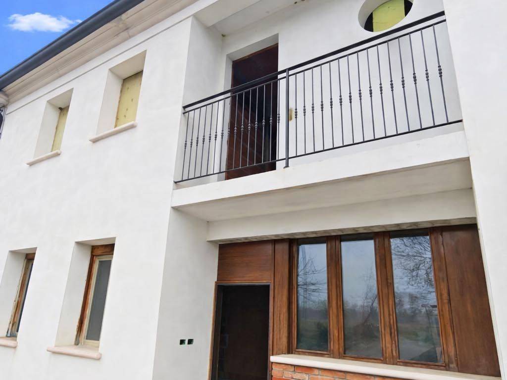 casa indipendente in vendita a Piombino Dese