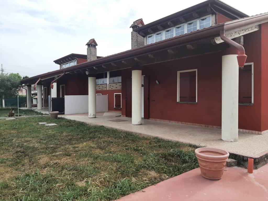 casa indipendente in vendita a Piombino Dese
