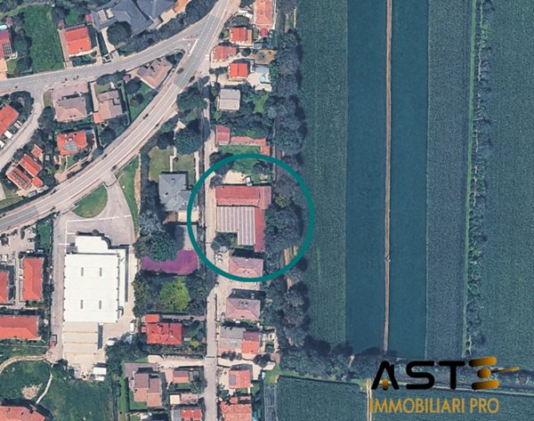 locale commerciale in vendita a Piombino Dese