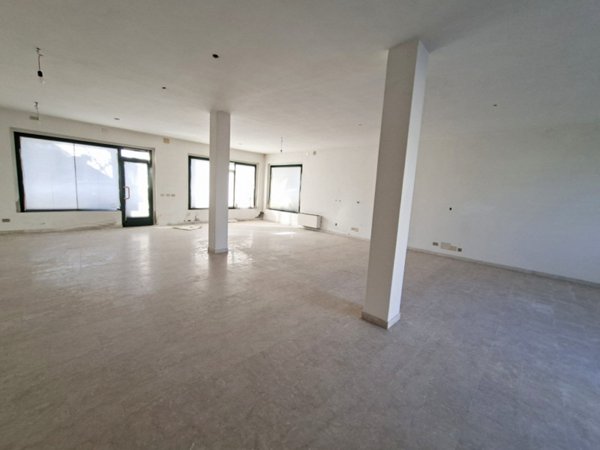 negozio in vendita a Piombino Dese