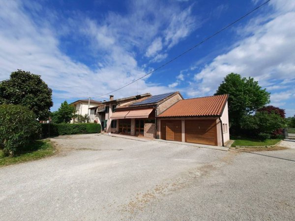 casa indipendente in vendita a Piombino Dese