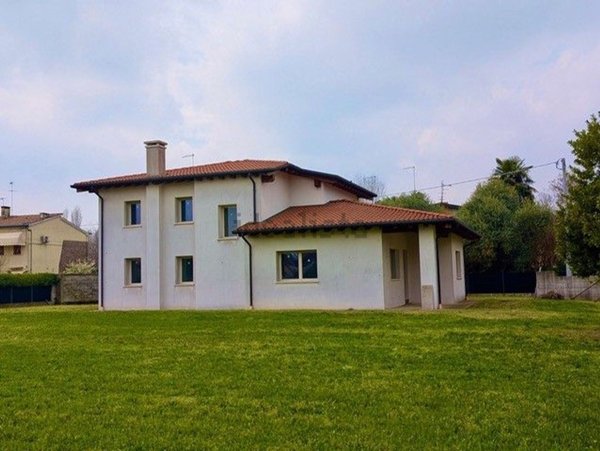 casa indipendente in vendita a Piombino Dese