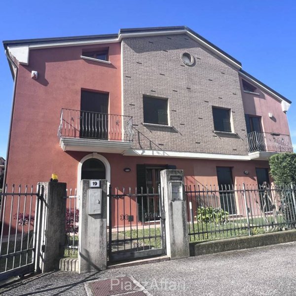 casa indipendente in vendita a Piove di Sacco